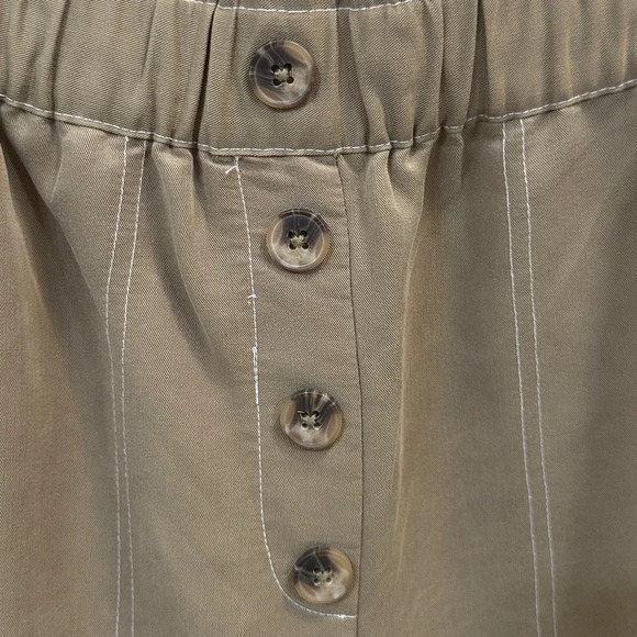 Zara | Cropped high waisted trousers in Olive | Size: Medium - Picture 6 of 7